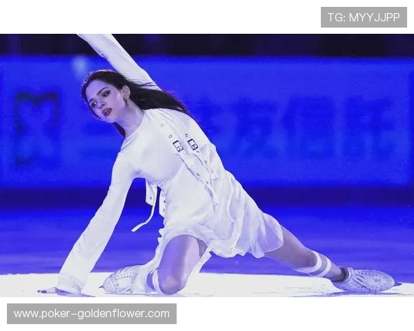 女单花滑新星崛起与技术革新探讨,突破传统与挑战极限的融合之路 女单花滑新星崛起与技术革新探讨,突破传统与挑战极限的融合之路